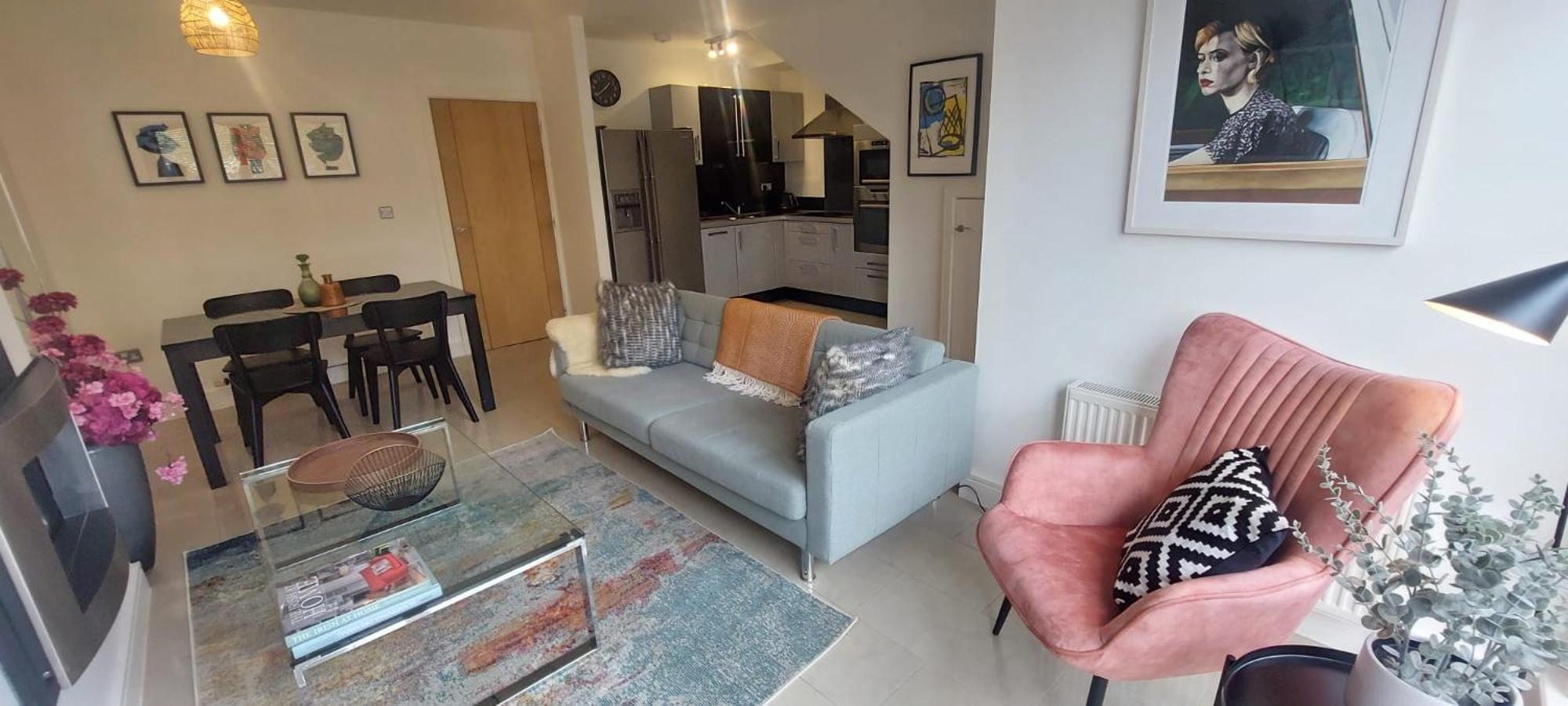 Elegantly Refurbed 2Bd In Shankill - 3Km From Bray Dublín Exterior foto